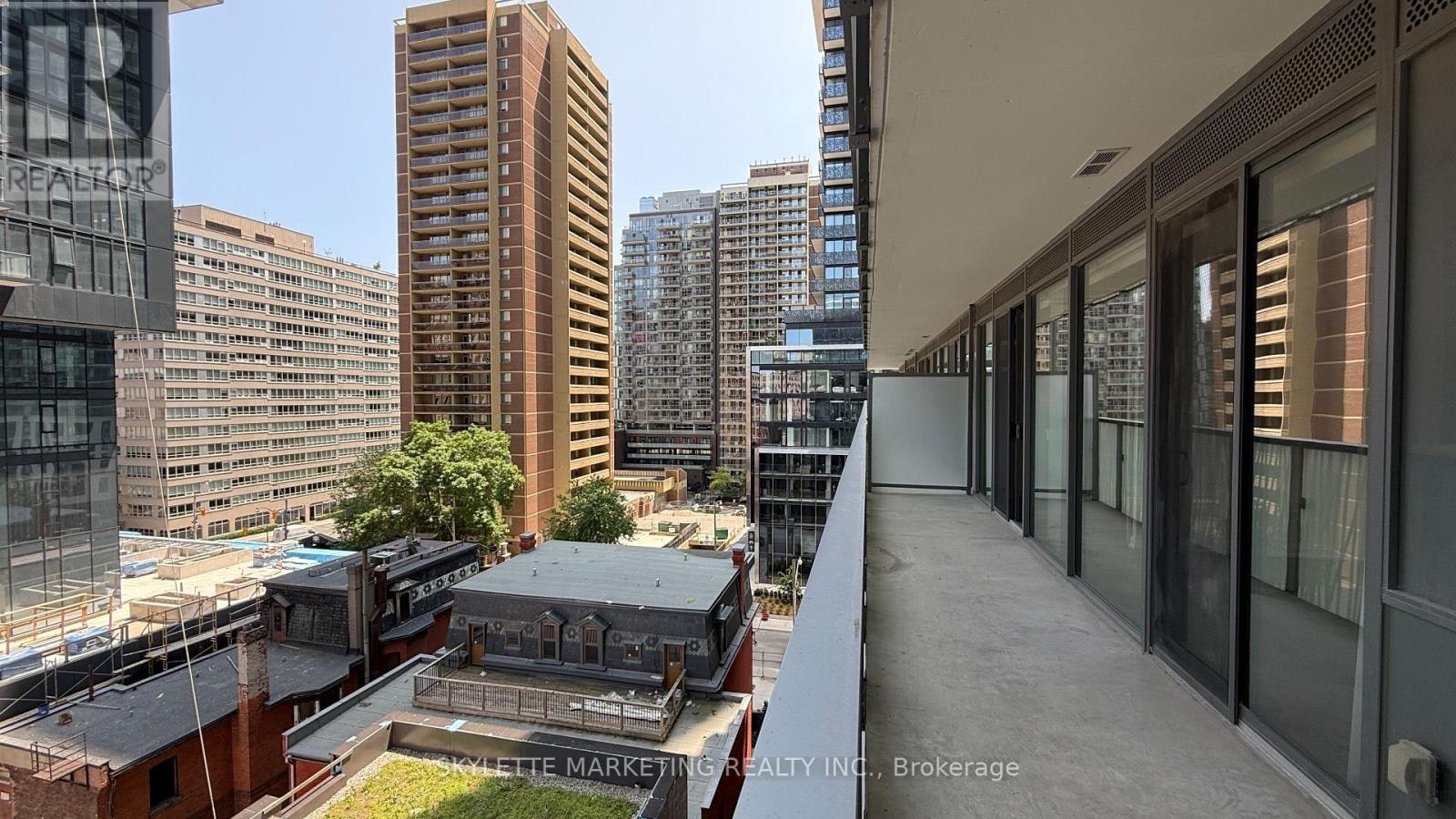 612-50 Charles Street E, Toronto, ON, M4Y 0C3 - 24