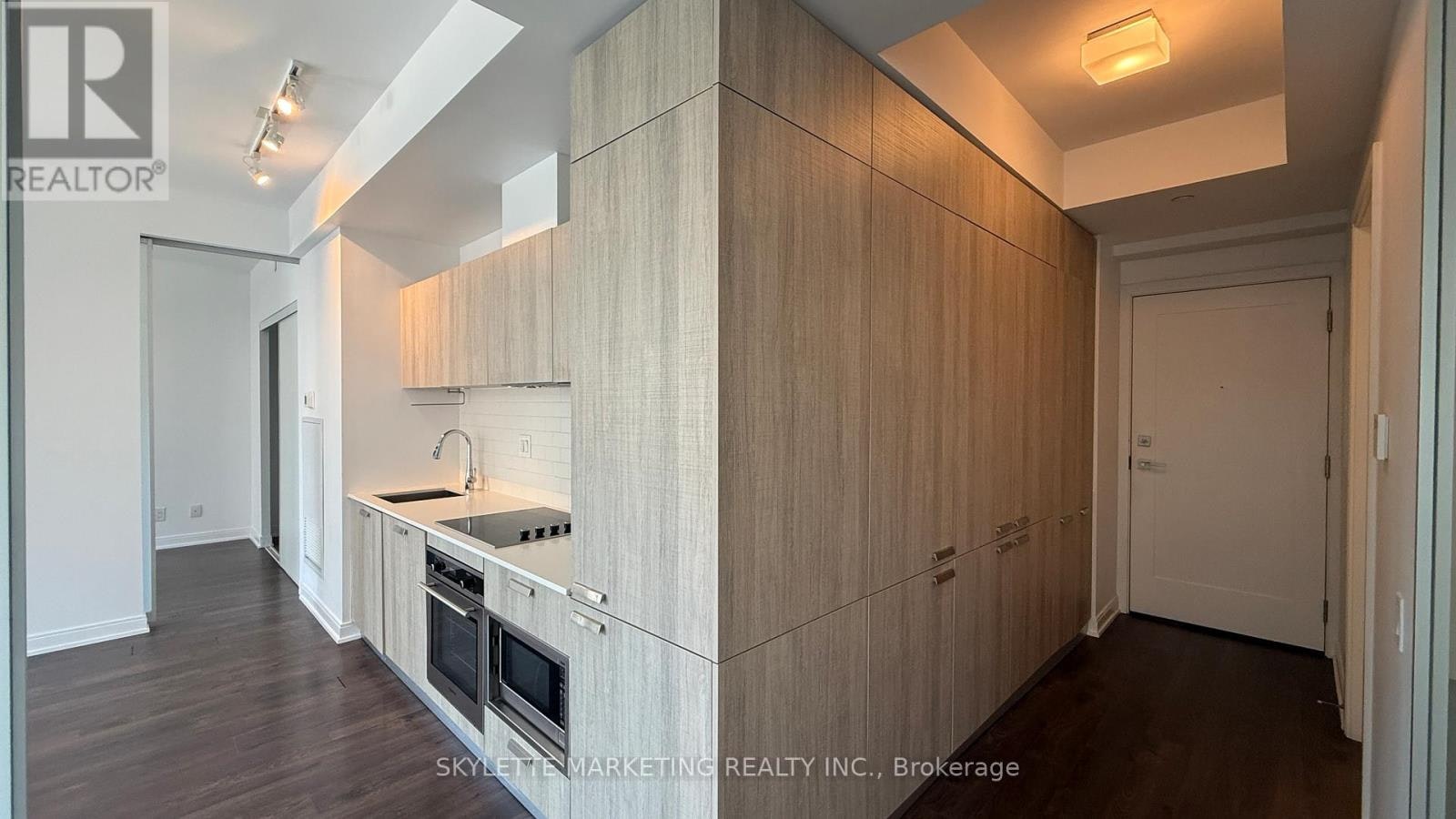 612-50 Charles Street E, Toronto, ON, M4Y 0C3 - 17