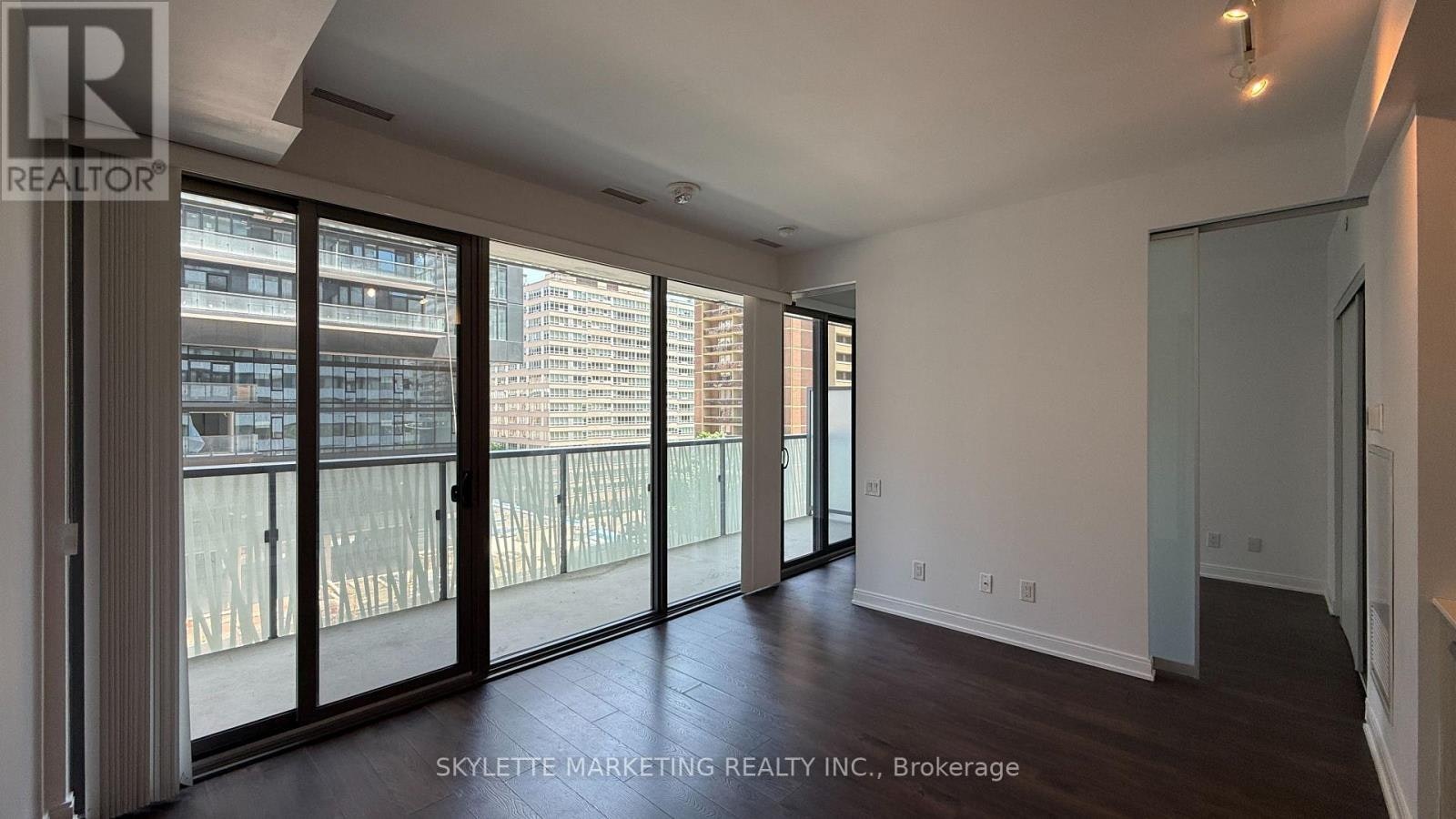 612-50 Charles Street E, Toronto, ON, M4Y 0C3