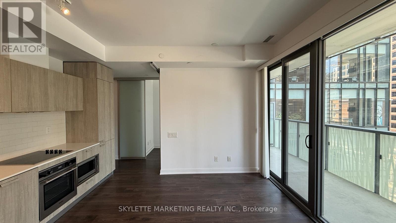 612-50 Charles Street E, Toronto, ON, M4Y 0C3 - 6