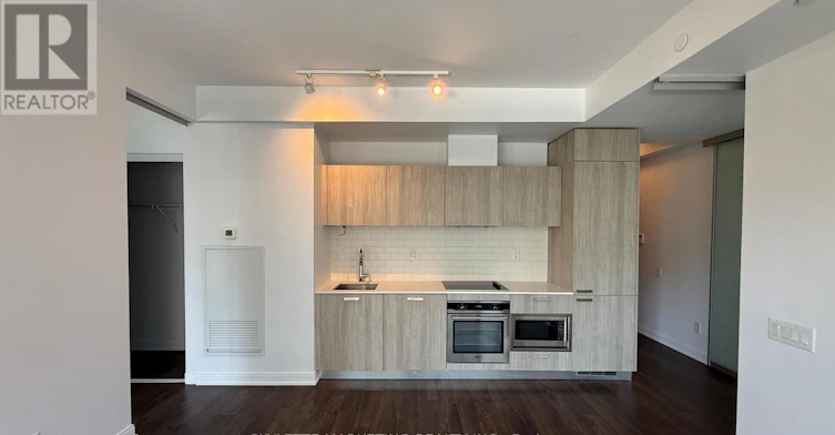 612-50 Charles Street E, Toronto, ON, M4Y 0C3 - 3