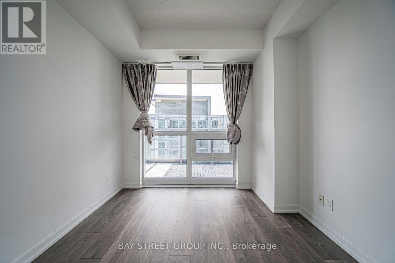 1205-56 Forest Manor Road, Toronto, ON, M2J 0E5 - 15