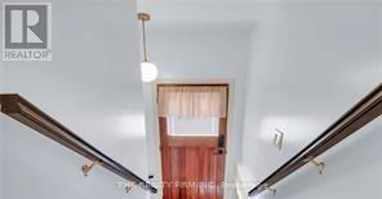 25 Weston Street, London, ON, N6C 1R2 - 3
