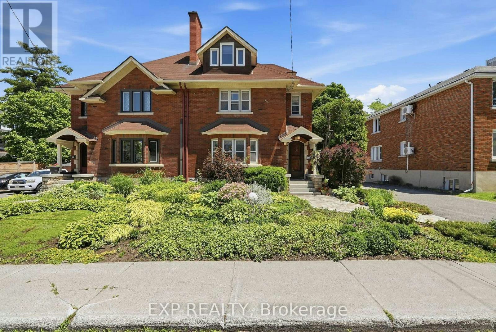 421 Hamilton Avenue S, Ottawa, ON, K1Y 1E2
