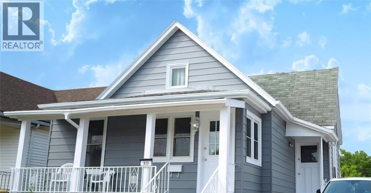 LOWER-935 Langlois Avenue, Windsor, ON, N9A 2H2 - 2