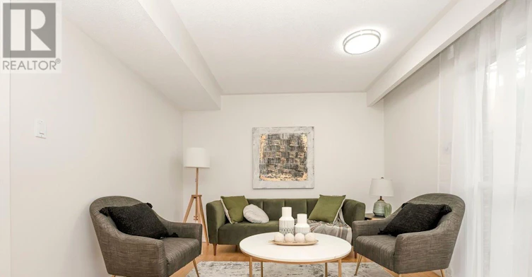 17 Song Meadoway, Toronto, ON, M2H 2T8 - 11