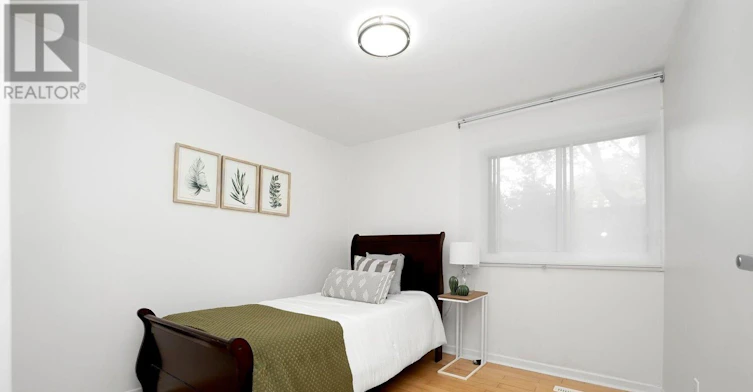 17 Song Meadoway, Toronto, ON, M2H 2T8 - 8