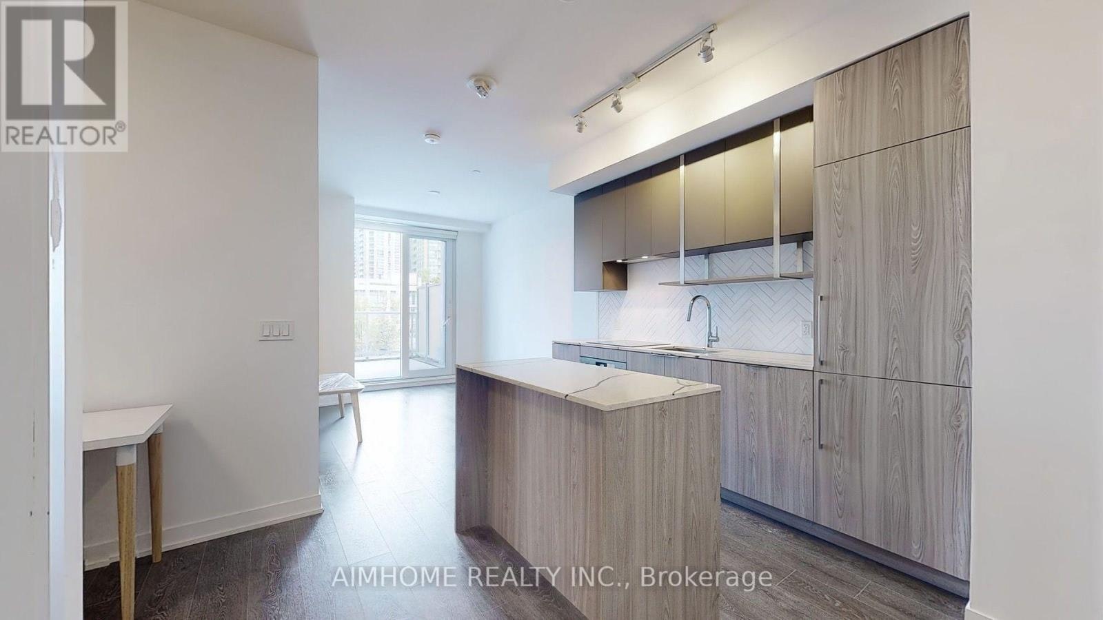 309-15 Holmes Avenue, Toronto, ON, M2N 0E1 - 2