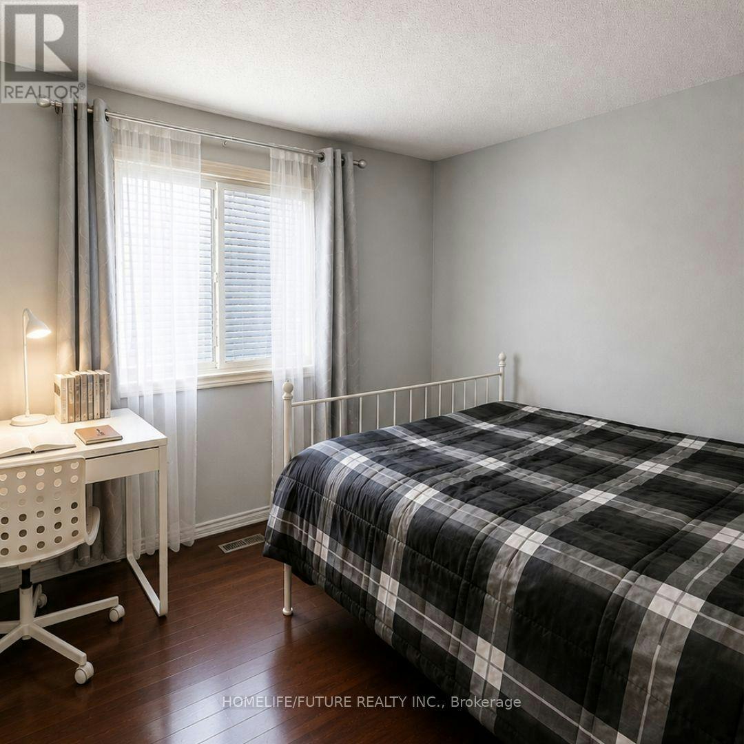 MAIN-48 Blacktoft Drive, Toronto, ON, M1B 2M6 - 5