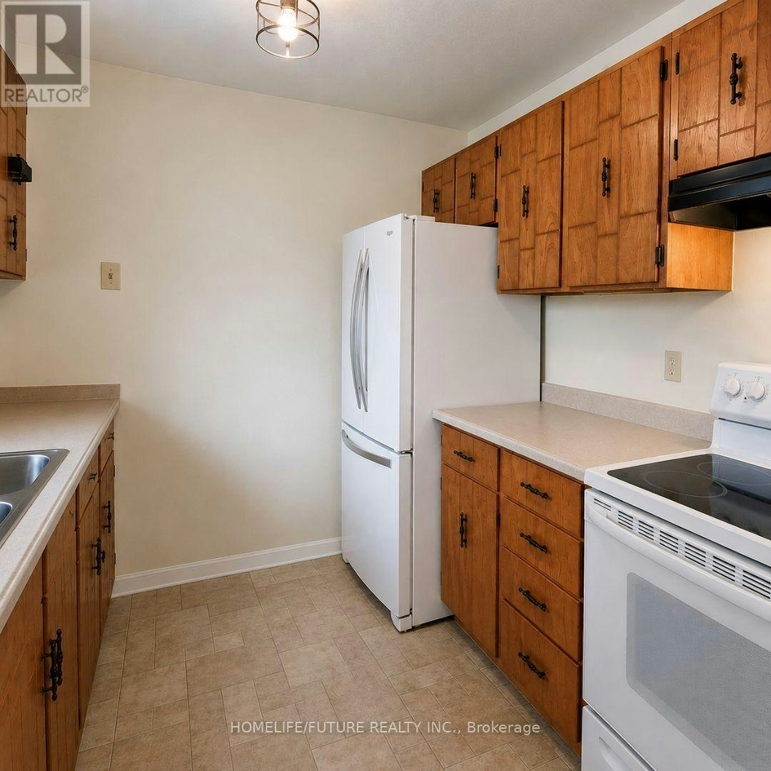 MAIN-48 Blacktoft Drive, Toronto, ON, M1B 2M6 - 9
