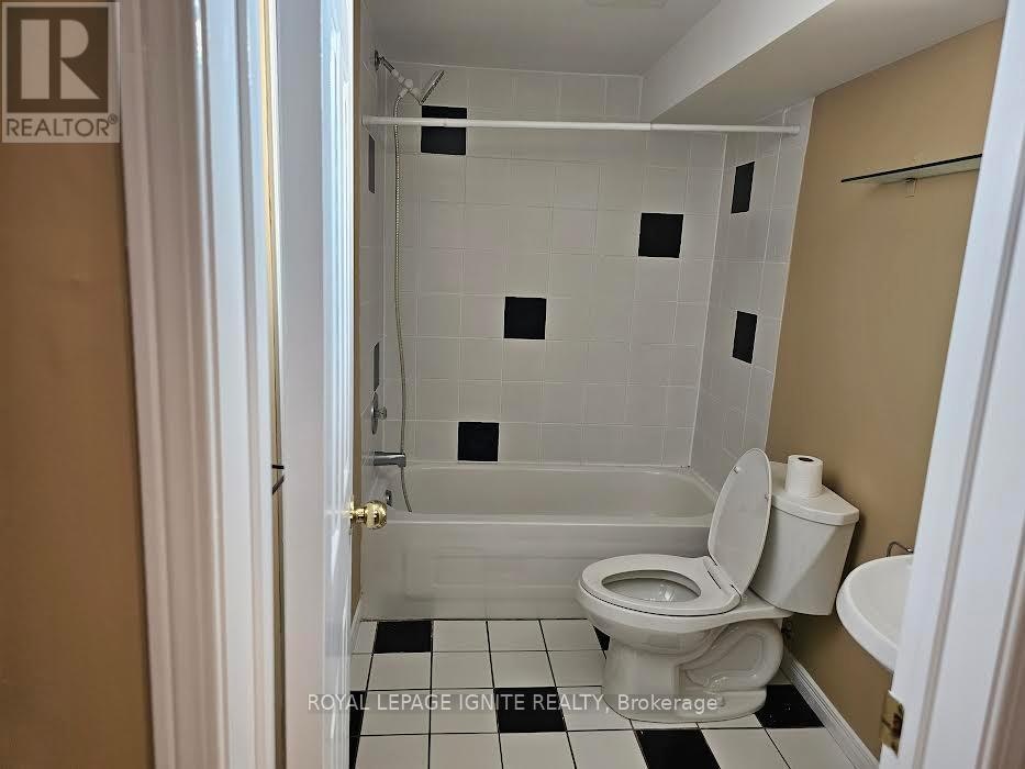 BSMT-8 Mid Pines Road, Toronto, ON, M1G 2L6 - 3