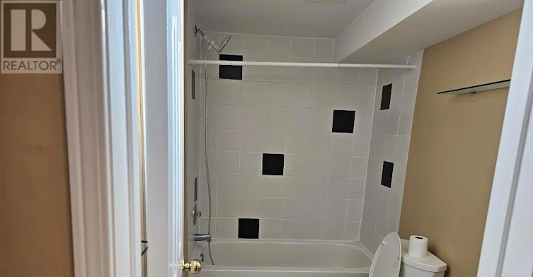 BSMT-8 Mid Pines Road, Toronto, ON, M1G 2L6 - 3