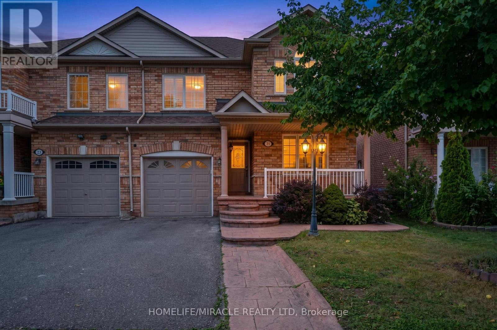 21 Topiary Lane, Brampton, ON, L7A 2K6
