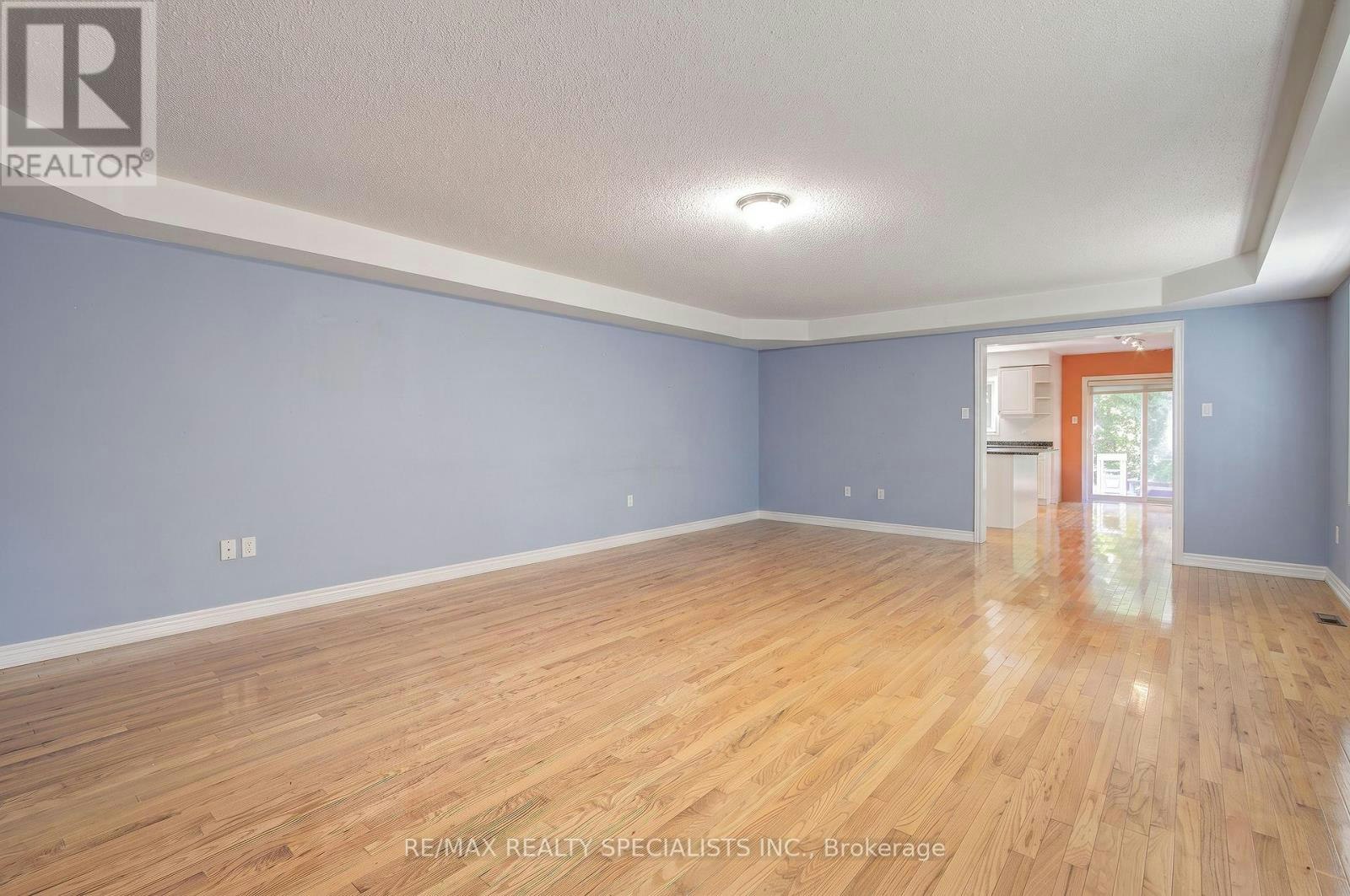 6629 Blackheath Ridge, Mississauga, ON, L5W 1Z7 - 4