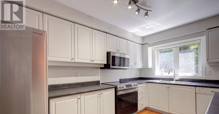 6629 Blackheath Ridge, Mississauga, ON, L5W 1Z7 - 8