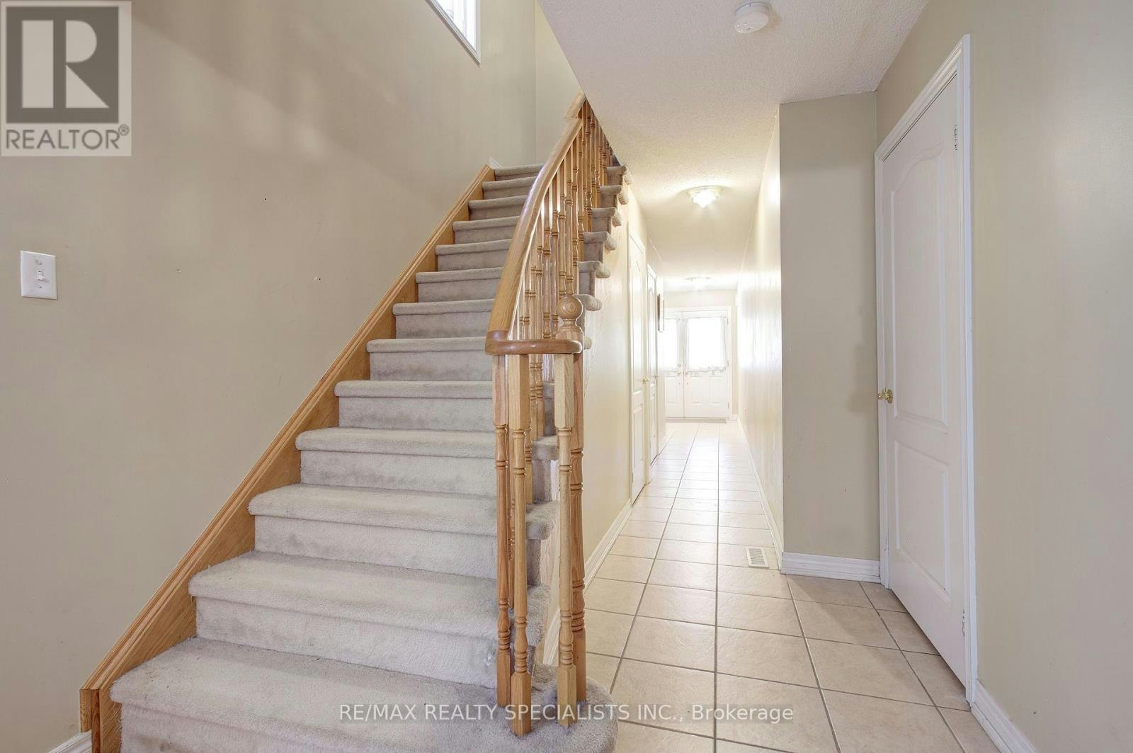 6629 Blackheath Ridge, Mississauga, ON, L5W 1Z7 - 3