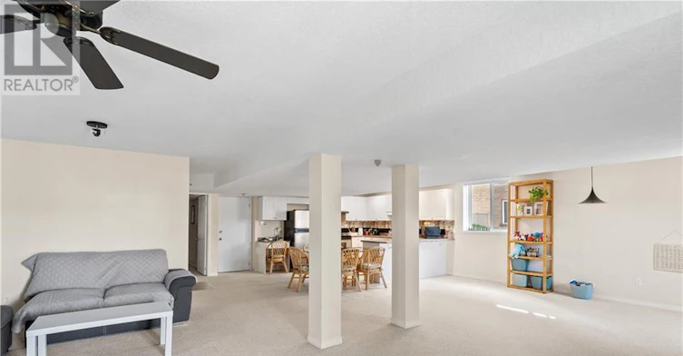UPPER-1841 Foxwood Avenue, London, ON, N6G 0C4 - 26