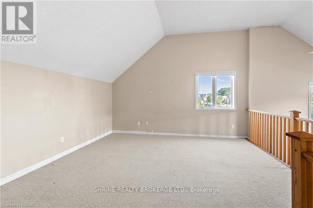 UPPER-1841 Foxwood Avenue, London, ON, N6G 0C4 - 19