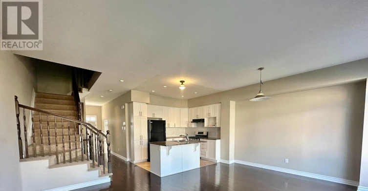 940 Cobble Hill Drive, Ottawa, ON, K2J 5P8 - 3
