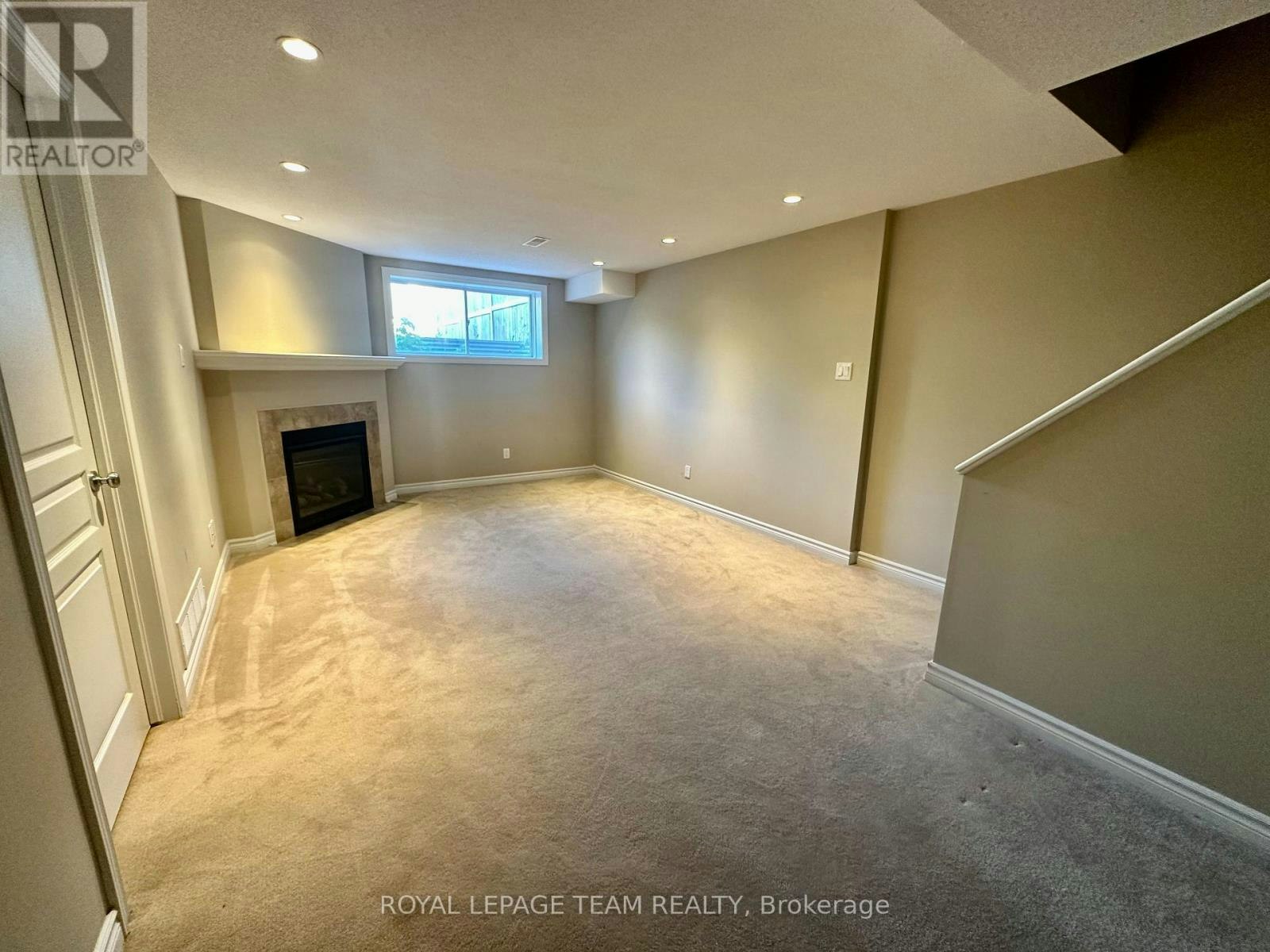 940 Cobble Hill Drive, Ottawa, ON, K2J 5P8 - 9
