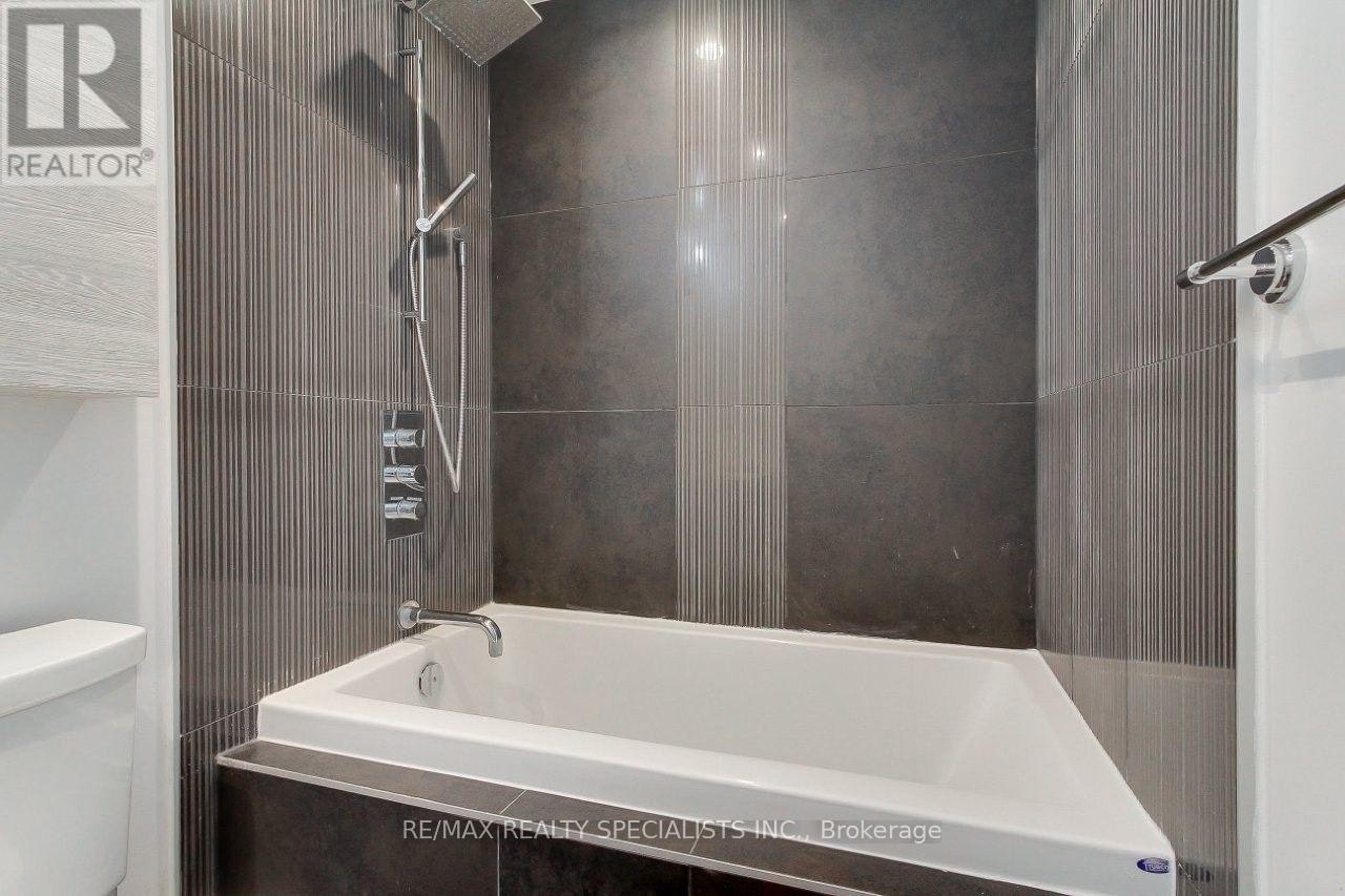 1511-5 St Joseph Street, Toronto, ON, M4Y 0B6 - 23