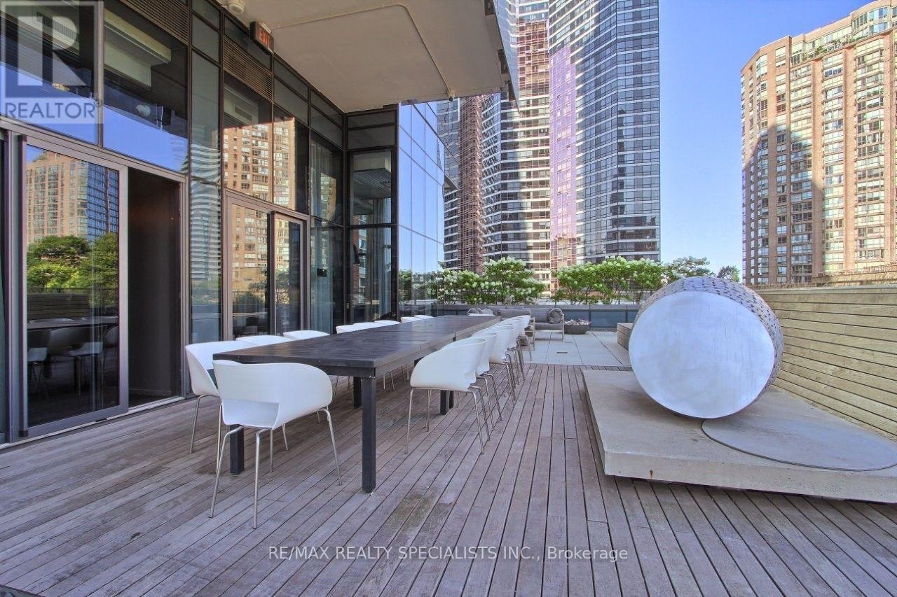 1511-5 St Joseph Street, Toronto, ON, M4Y 0B6 - 50