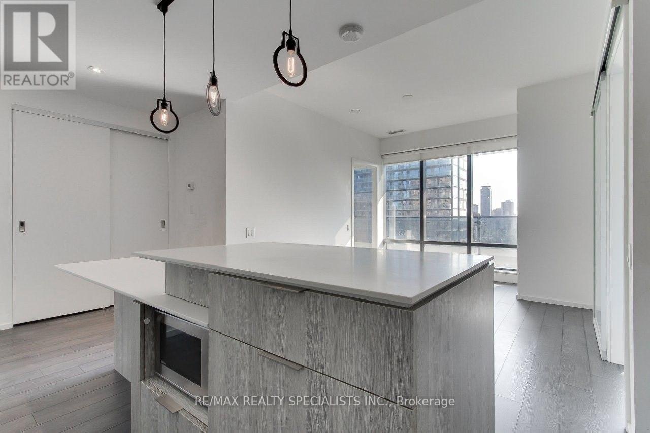 1511-5 St Joseph Street, Toronto, ON, M4Y 0B6 - 9