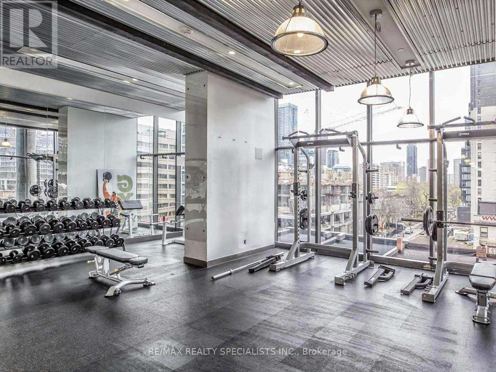 1511-5 St Joseph Street, Toronto, ON, M4Y 0B6 - 28