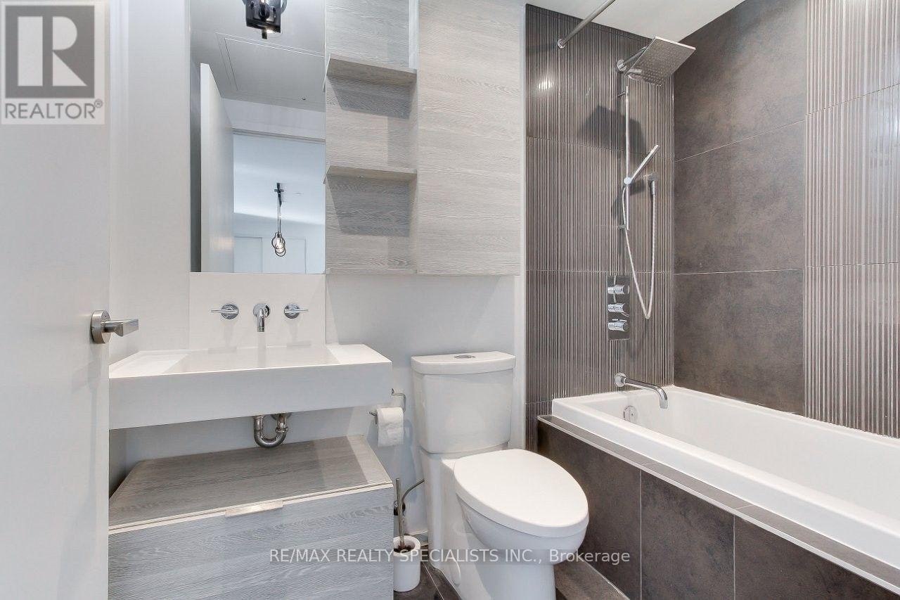 1511-5 St Joseph Street, Toronto, ON, M4Y 0B6 - 21