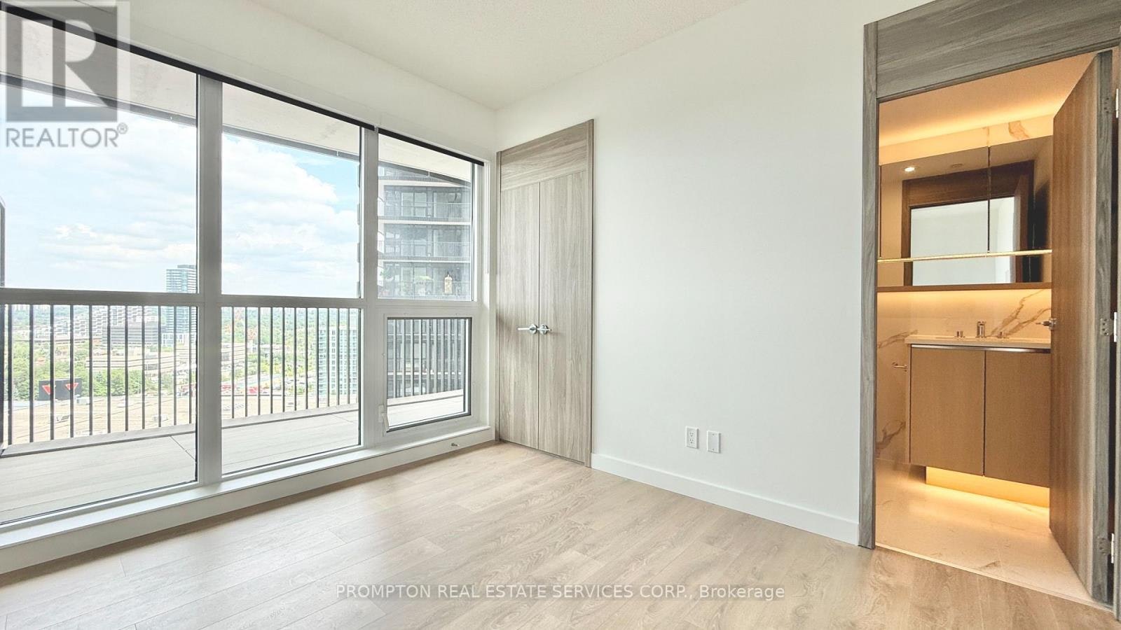 1211-18 Esther Shiner Boulevard, Toronto, ON, M2K 0J7 - 19