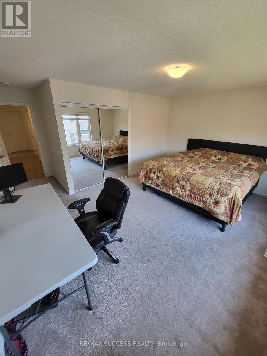 725 Kennedy Circle W, Milton, ON, L9E 1R9 - 19