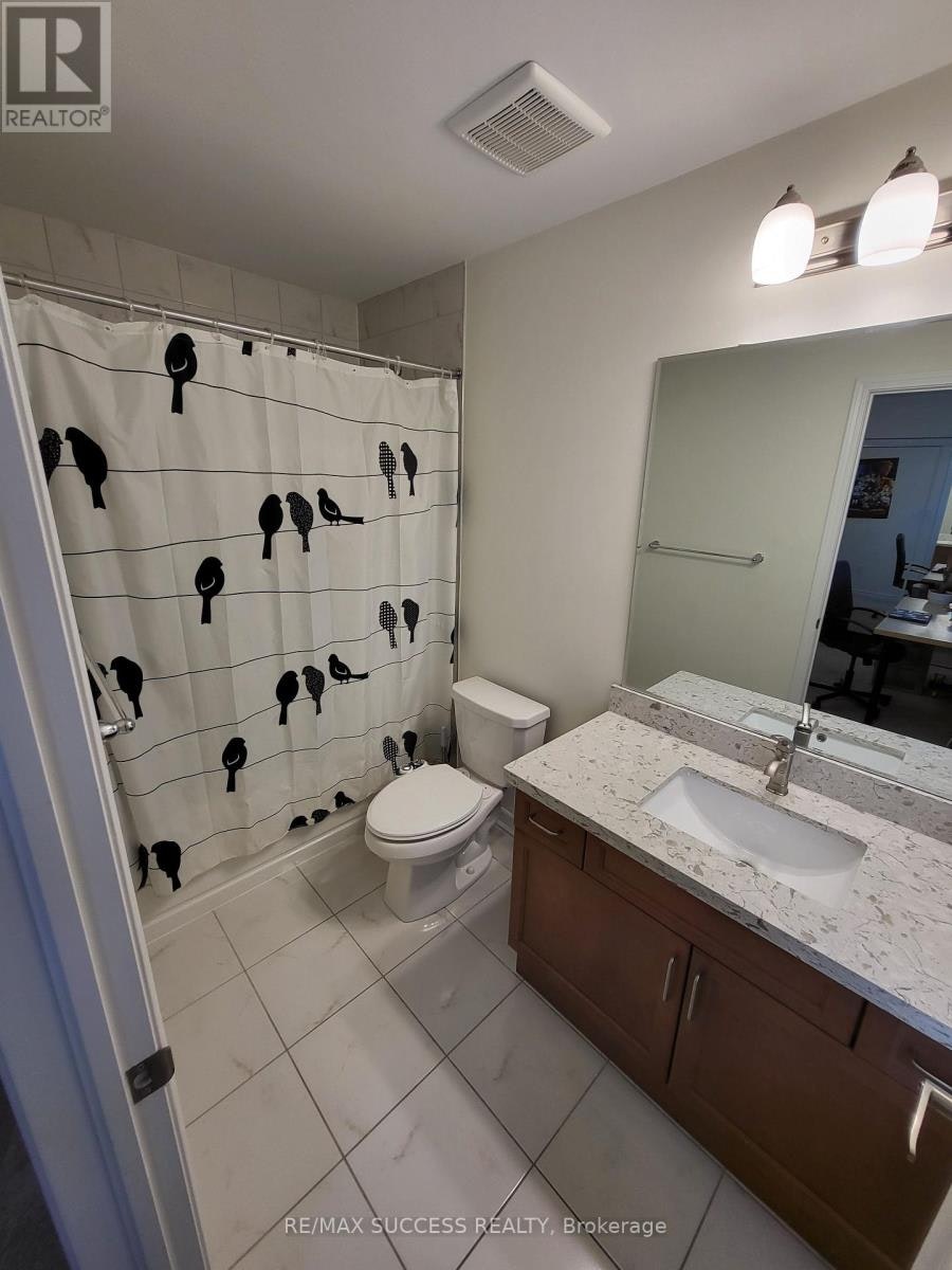 725 Kennedy Circle W, Milton, ON, L9E 1R9 - 17