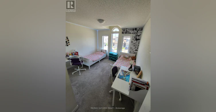 725 Kennedy Circle W, Milton, ON, L9E 1R9 - 15