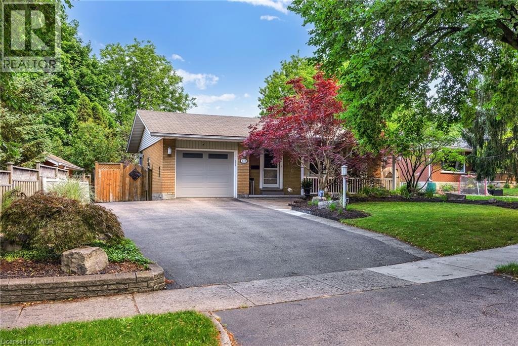 240 Willowdale Avenue, Waterloo, ON, N2J 3M1