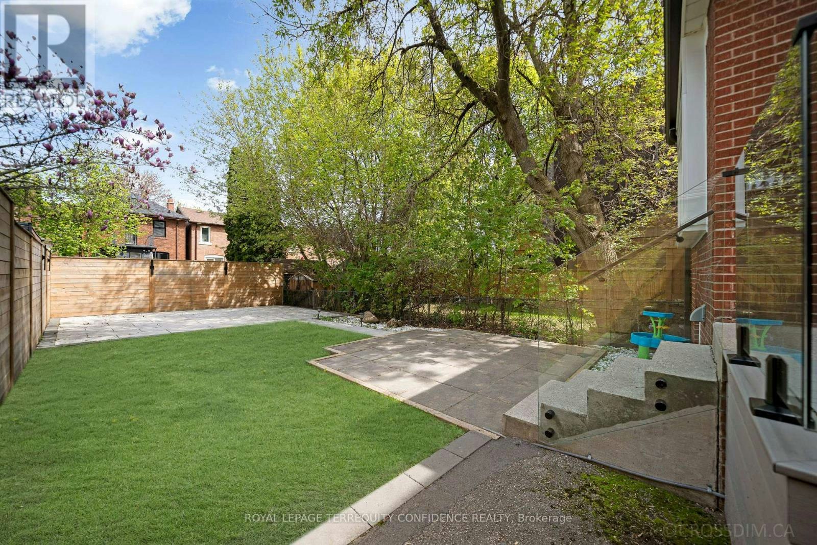 68 Cranbrooke Avenue, Toronto, ON, M5M 1M4 - 27