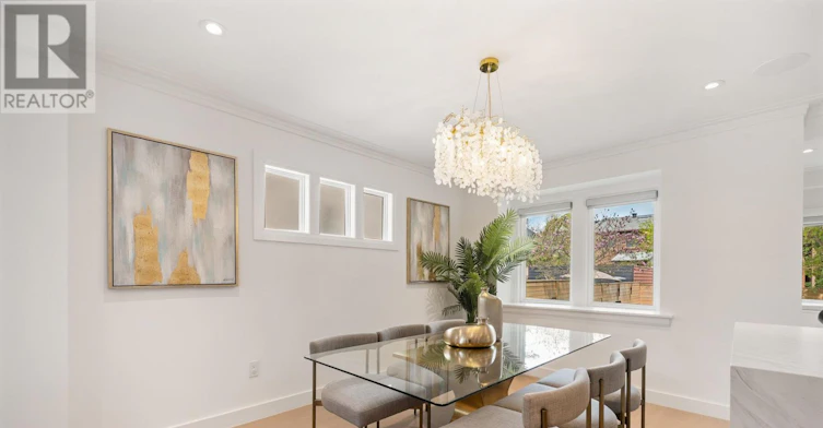 68 Cranbrooke Avenue, Toronto, ON, M5M 1M4 - 8