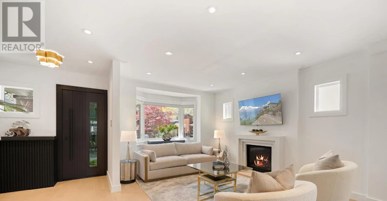 68 Cranbrooke Avenue, Toronto, ON, M5M 1M4 - 4