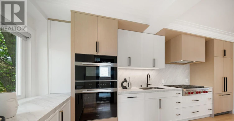 68 Cranbrooke Avenue, Toronto, ON, M5M 1M4 - 9