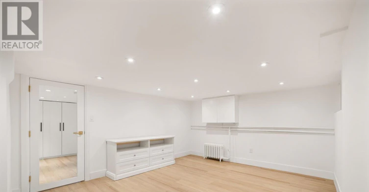 68 Cranbrooke Avenue, Toronto, ON, M5M 1M4 - 24