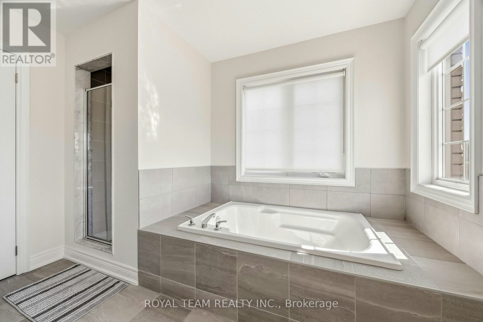 97 Kingknoll Crescent, Georgina, ON, L4P 0C9 - 21
