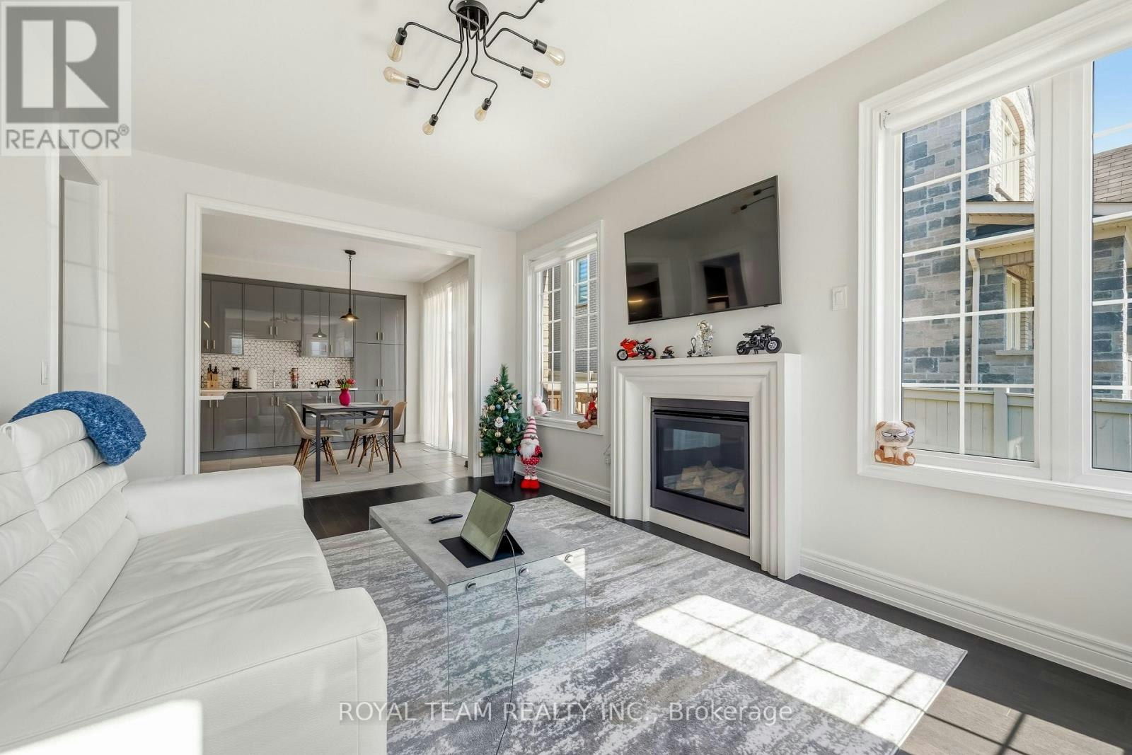 97 Kingknoll Crescent, Georgina, ON, L4P 0C9 - 10