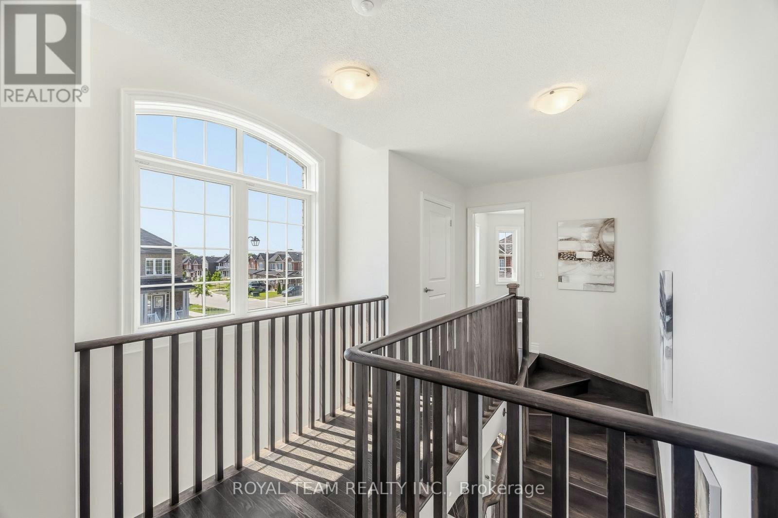 97 Kingknoll Crescent, Georgina, ON, L4P 0C9 - 18