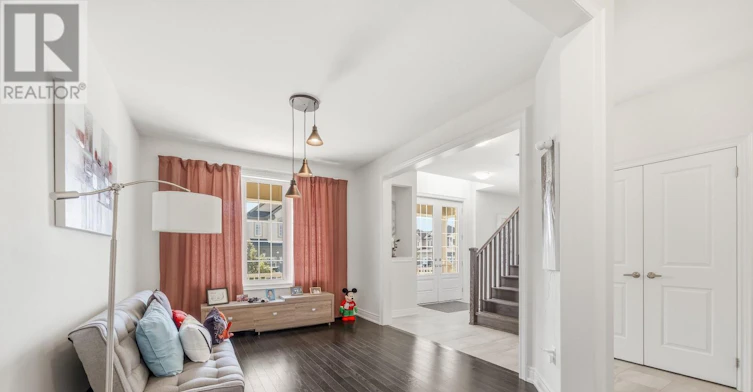 97 Kingknoll Crescent, Georgina, ON, L4P 0C9 - 7