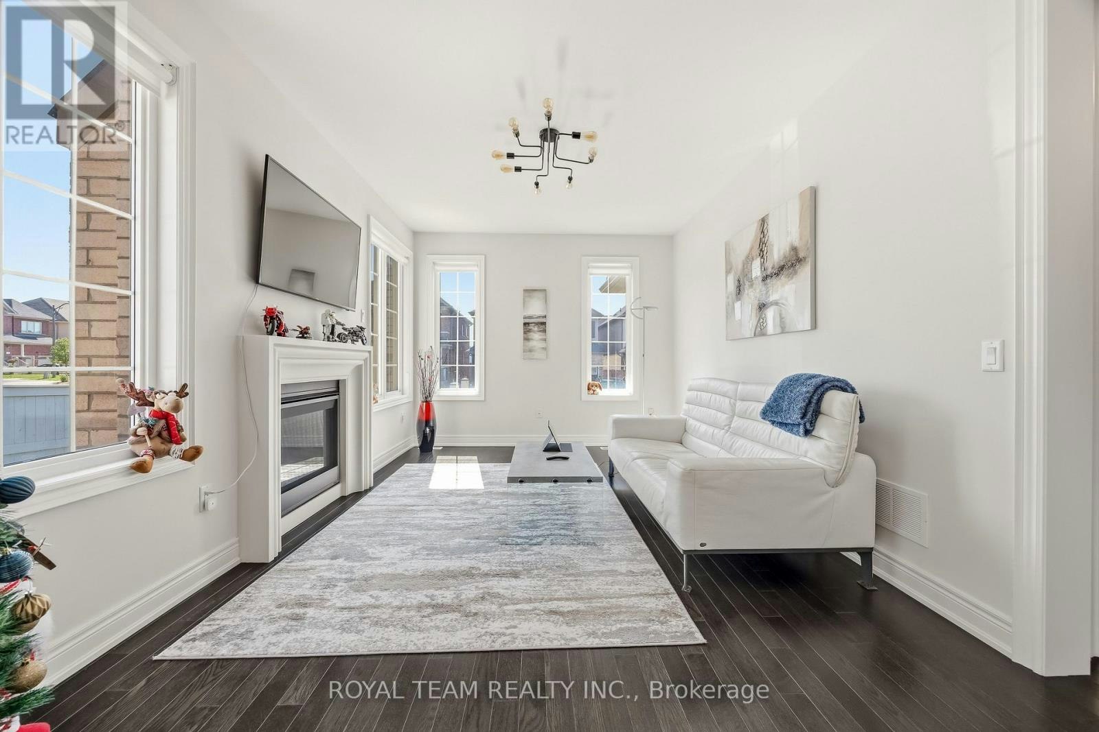 97 Kingknoll Crescent, Georgina, ON, L4P 0C9 - 9