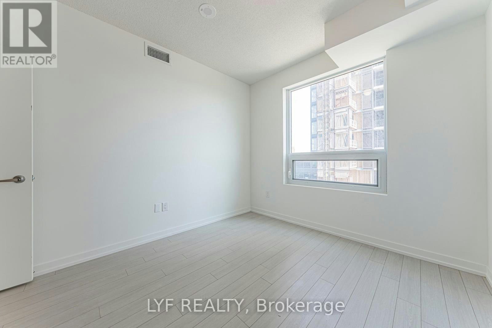922-4010 Eglinton Avenue W, Toronto, ON, M9A 0G5 - 17