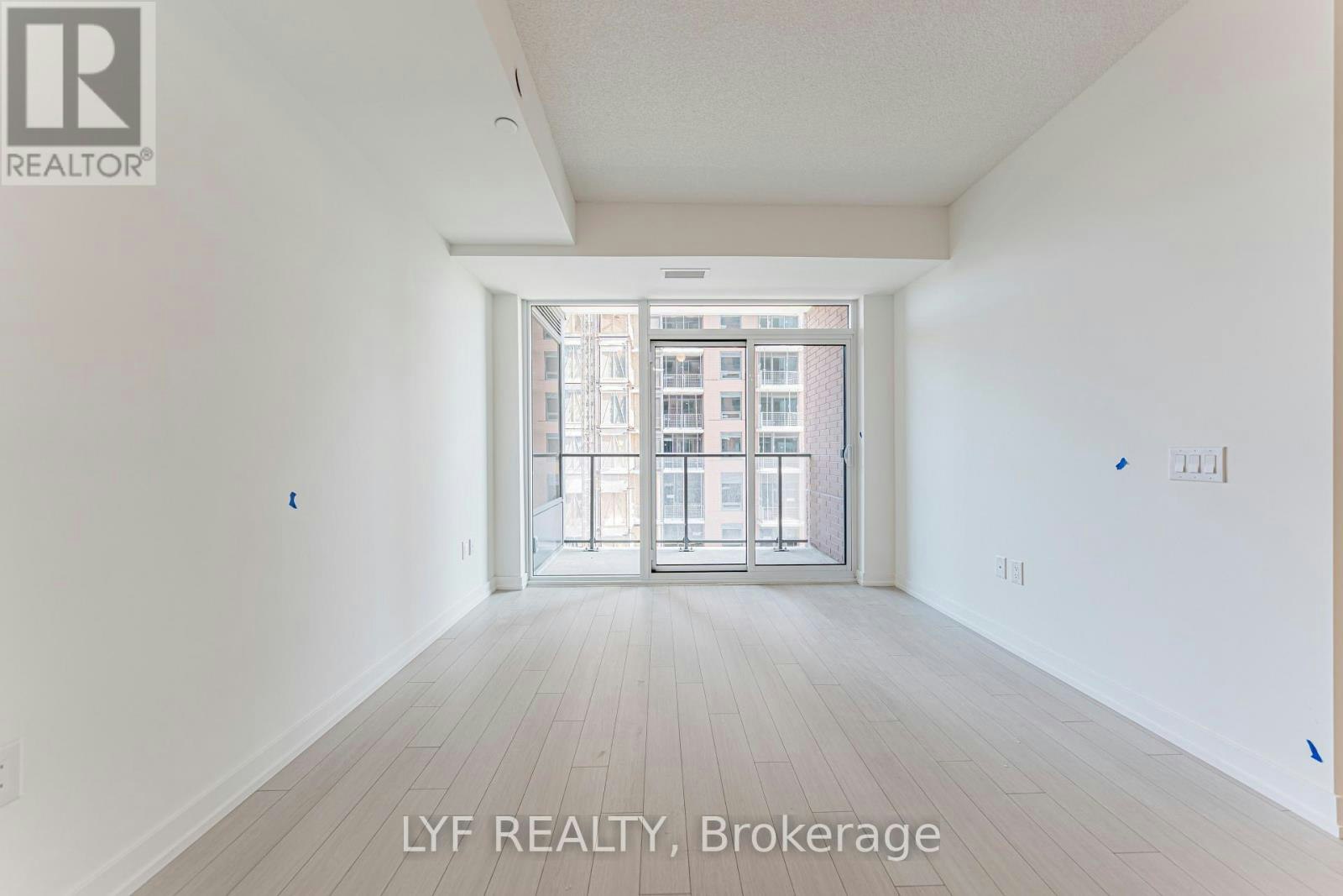 922-4010 Eglinton Avenue W, Toronto, ON, M9A 0G5 - 10