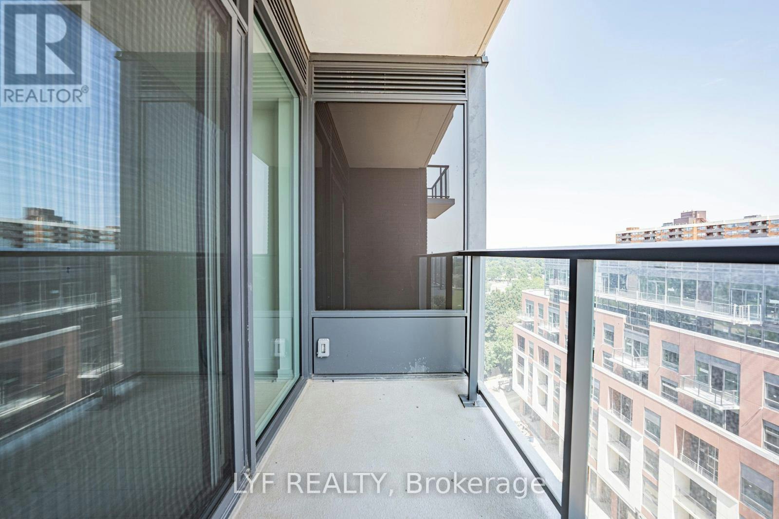 922-4010 Eglinton Avenue W, Toronto, ON, M9A 0G5 - 22