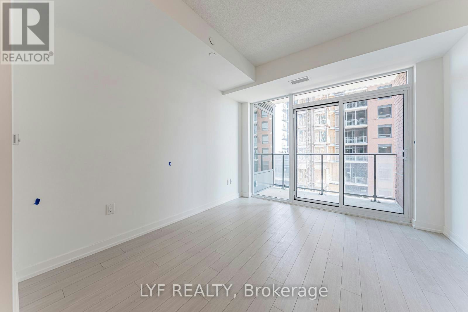 922-4010 Eglinton Avenue W, Toronto, ON, M9A 0G5 - 11