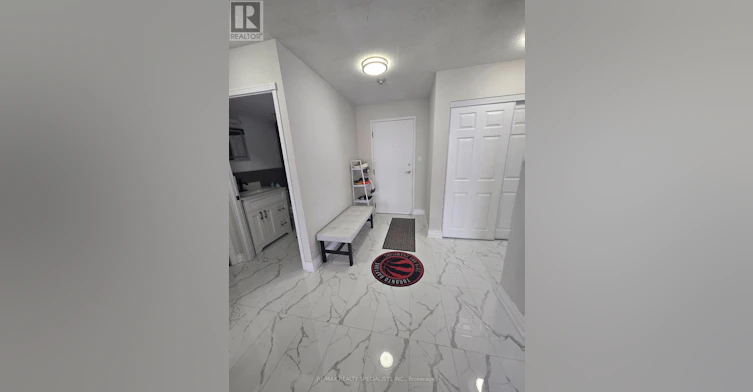 1204-135 Hillcrest Avenue, Mississauga, ON, L5B 4B1 - 2