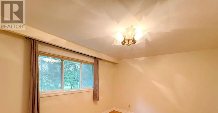 UPPER-1353 Myron Drive, Mississauga, ON, L5E 2N5 - 31